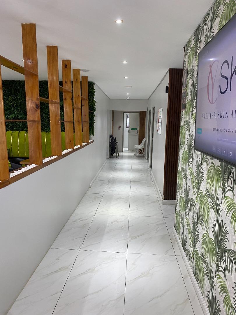 To Let Commercial Property for Rent in Dana Bay Western Cape